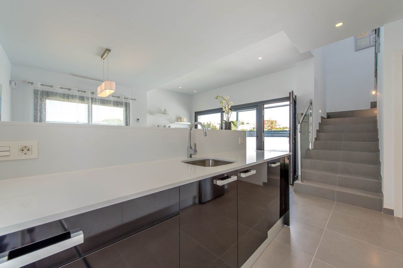 Дом на Коста-Бланка, Испания, 101 м² - фото 12