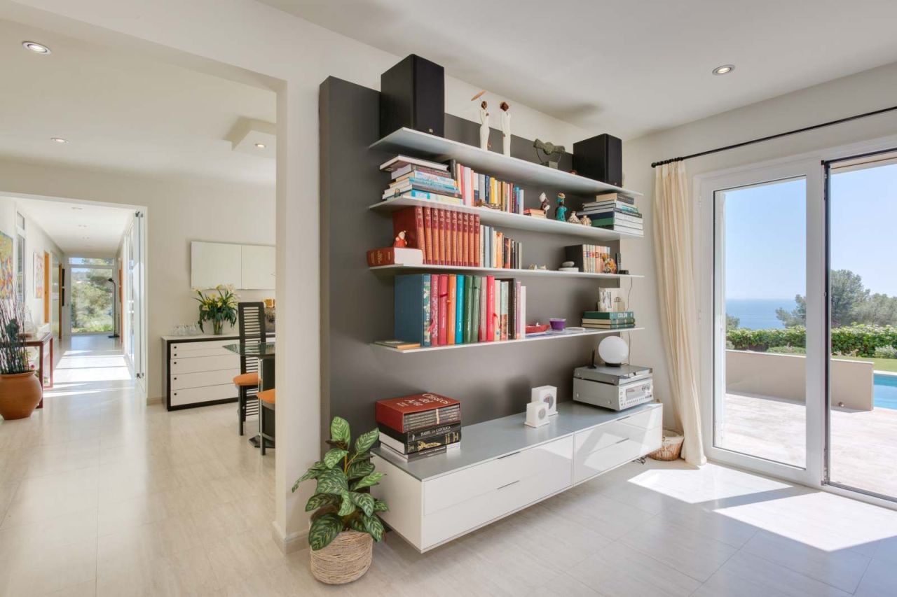 Дом на Коста-Брава, Испания, 228 м² - фото 12