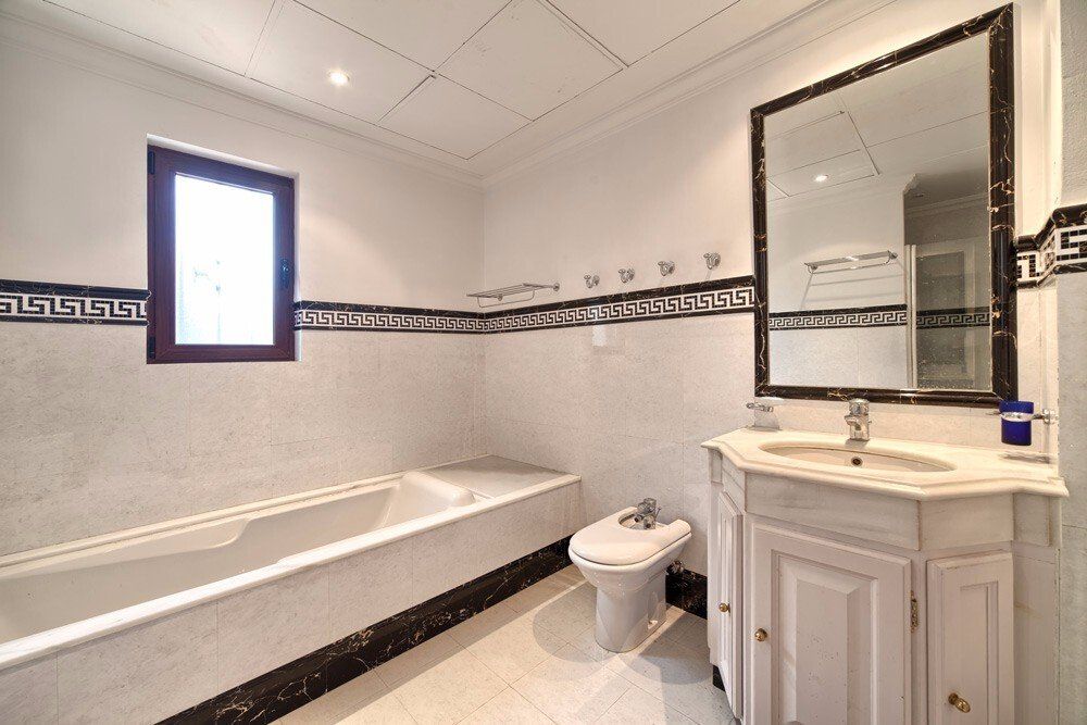 Дом на Коста-дель-Соль, Испания, 910 м² - фото 12