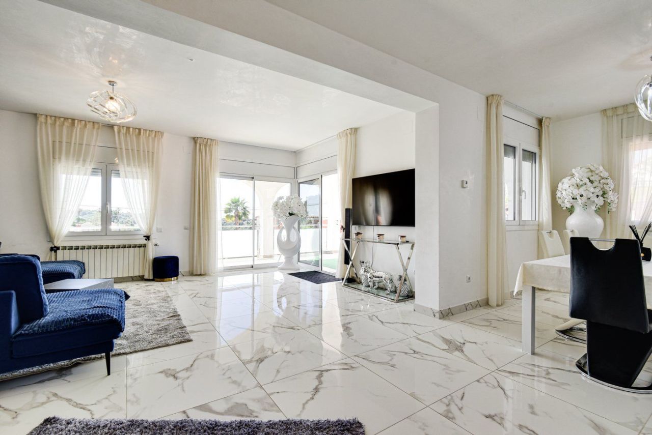 Дом на Коста-Брава, Испания, 408 м² - фото 13