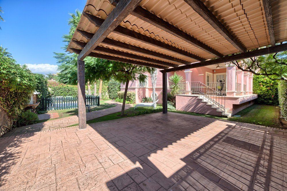 Дом на Коста-дель-Соль, Испания, 346 м² - фото 13