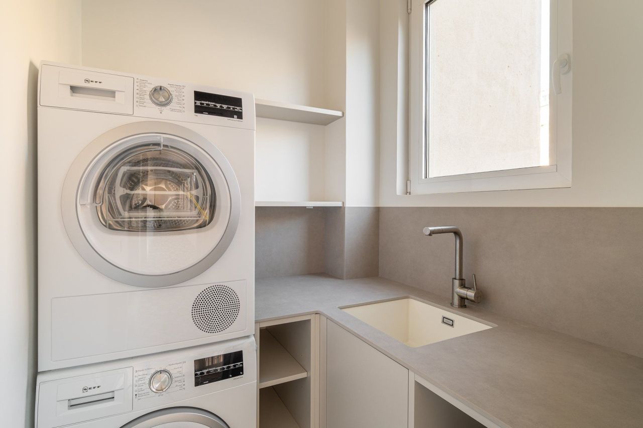 Квартира в Барселоне, Испания, 140 м² - фото 13