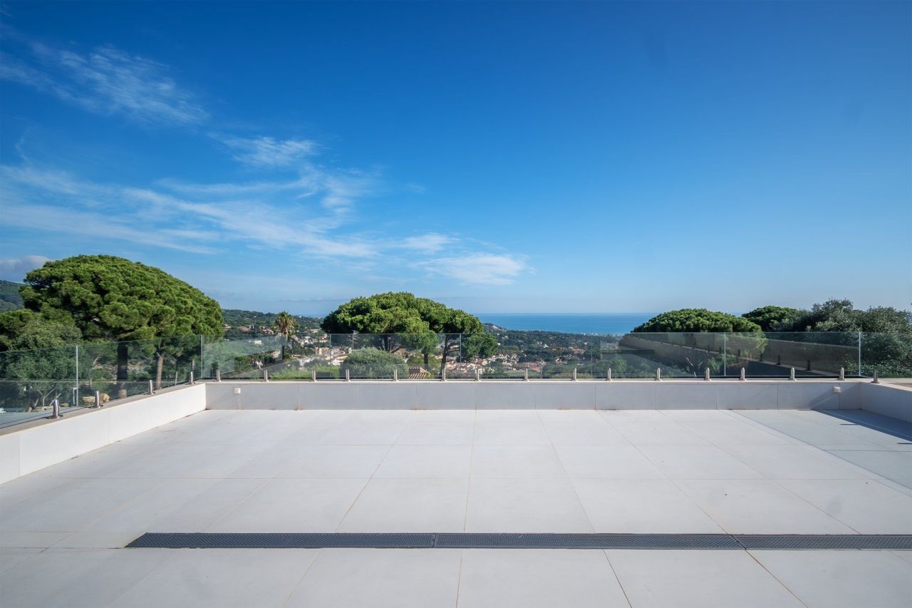 Дом на Коста-дель-Маресме, Испания, 463 м² - фото 13