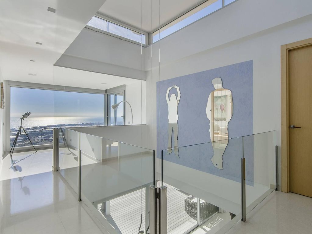 Дом на Коста-дель-Маресме, Испания, 358 м² - фото 13