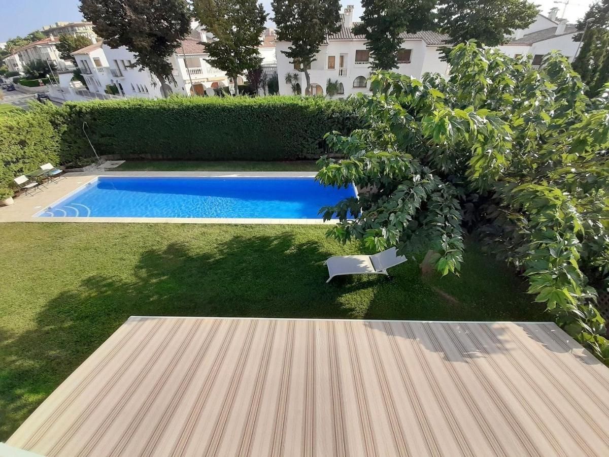 Дом на Коста-Брава, Испания, 280 м² - фото 14