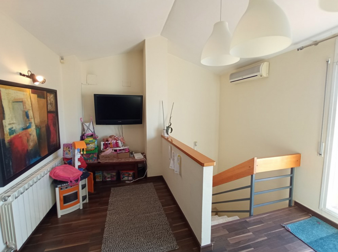 Таунхаус в Барселоне, Испания, 150 м² - фото 14