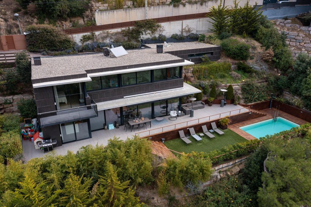 Дом на Коста-дель-Маресме, Испания, 326 м² - фото 14