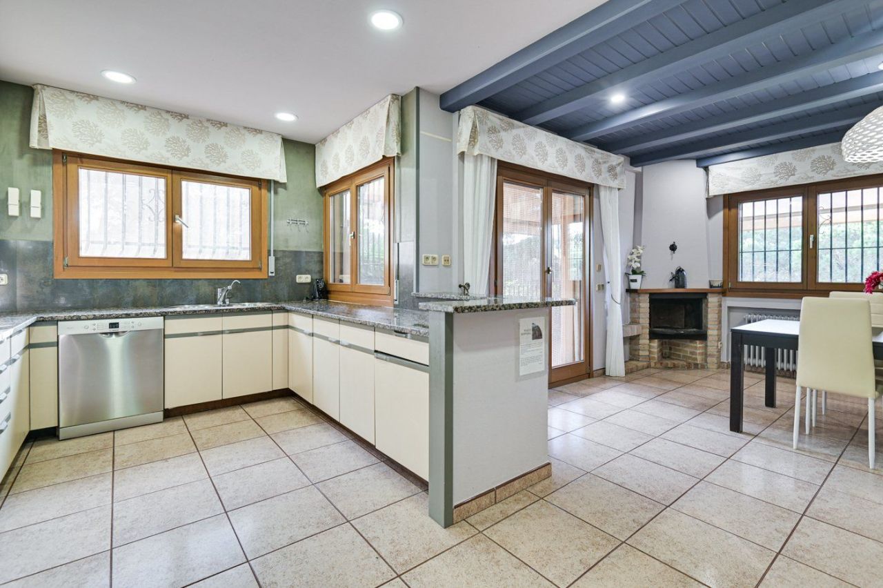 Дом на Коста-Брава, Испания, 490 м² - фото 14