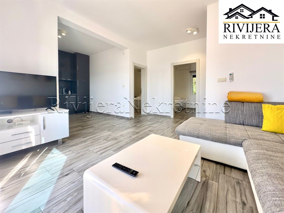 Апартаменты в Тивате, Черногория, 55 м² - фото 9