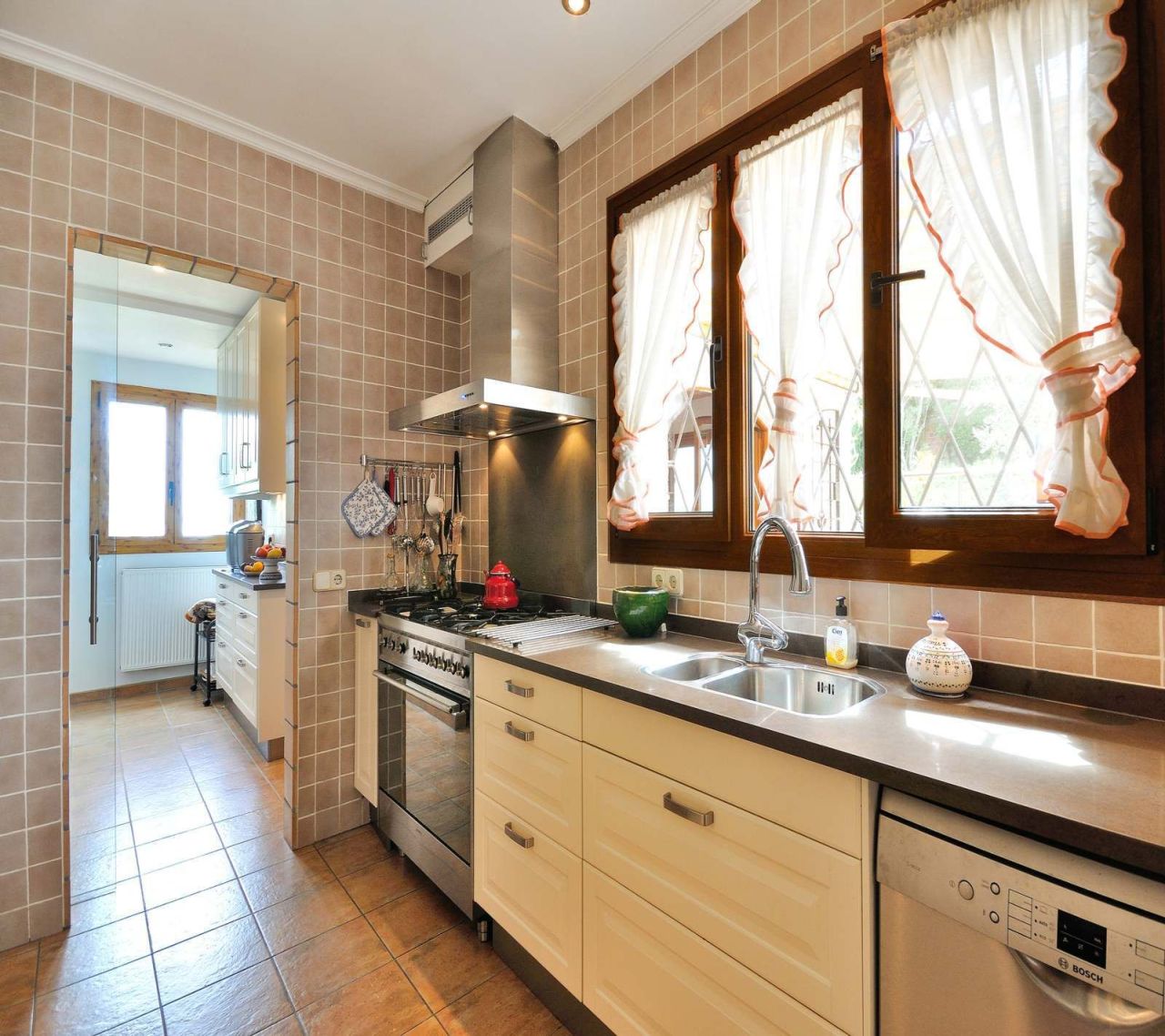 Дом на Коста-Брава, Испания, 330 м² - фото 15