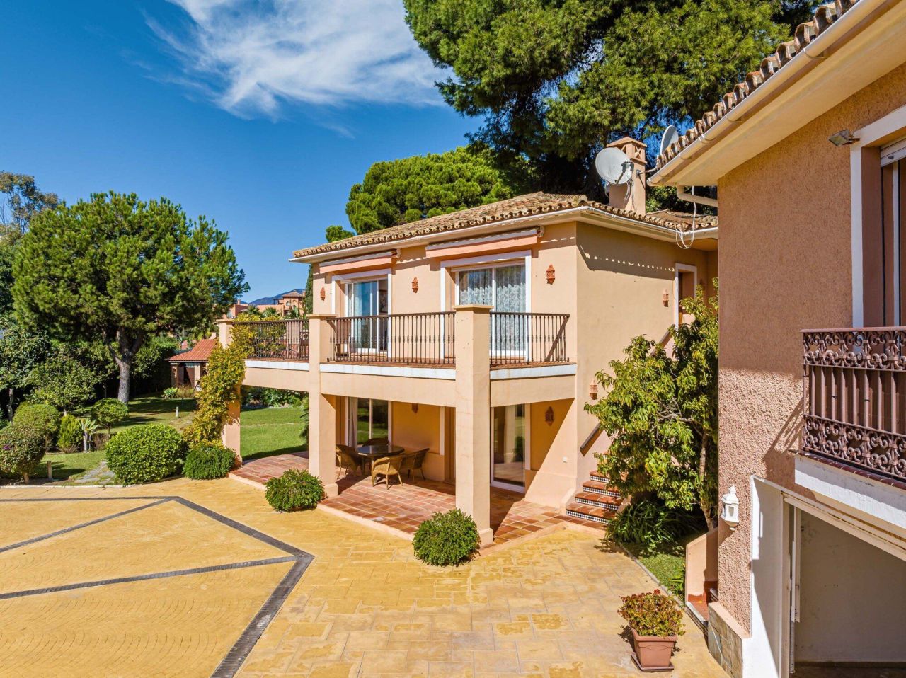 Дом на Коста-дель-Соль, Испания, 735 м² - фото 15