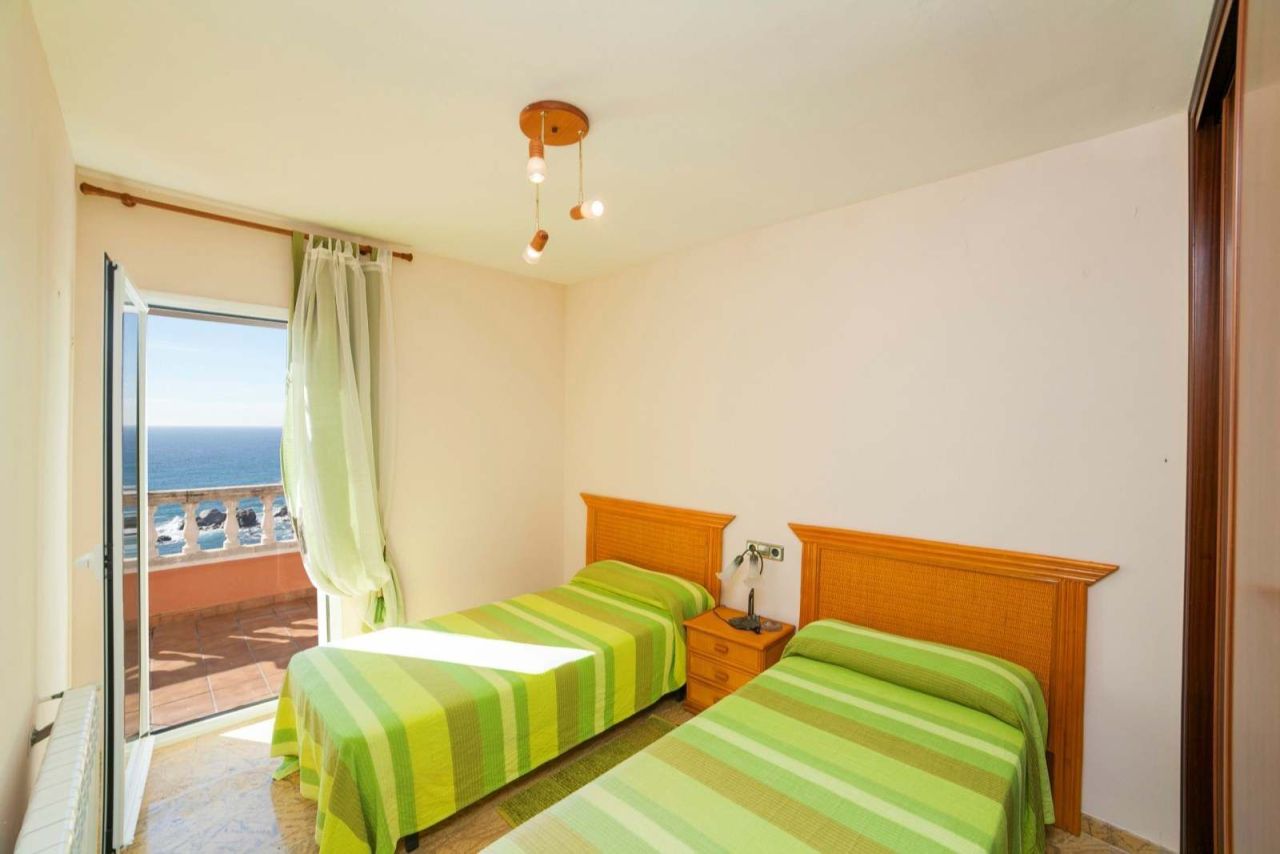 Дом на Коста-Брава, Испания, 420 м² - фото 15