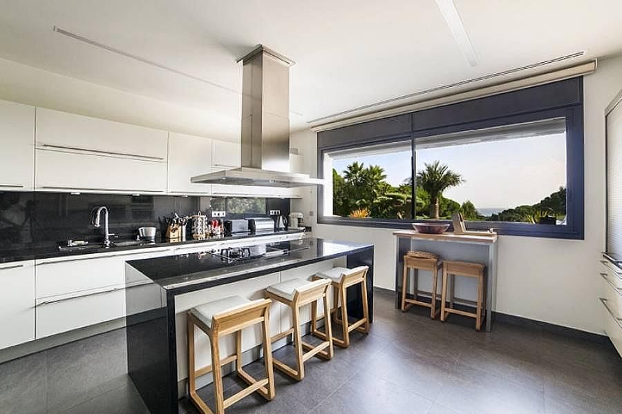 Дом на Коста-дель-Маресме, Испания, 600 м² - фото 16