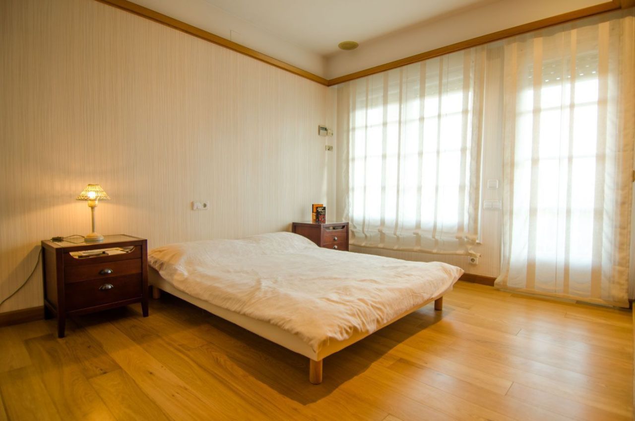 Дом на Коста-дель-Гарраф, Испания, 600 м² - фото 16