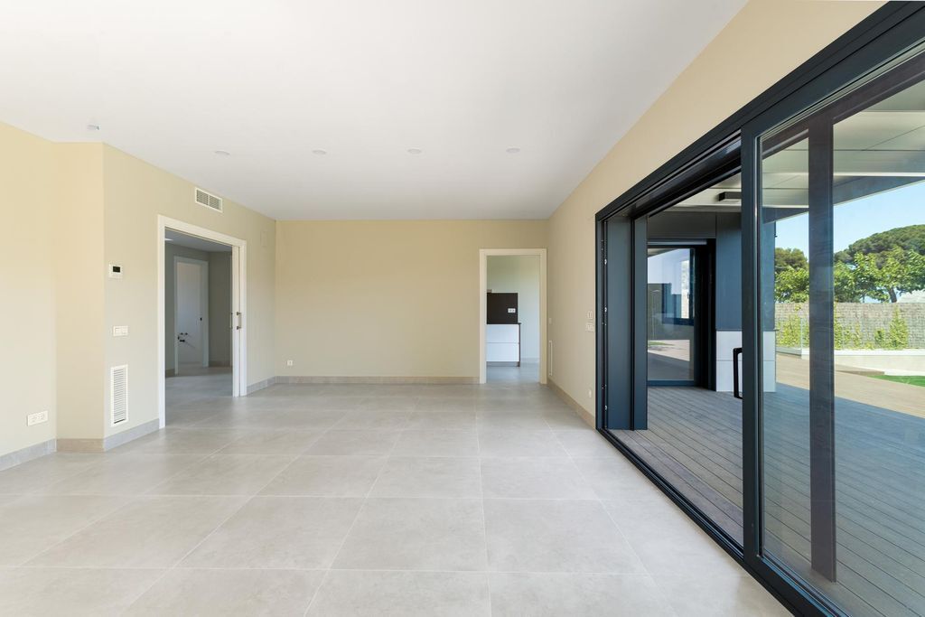 Дом на Коста-дель-Маресме, Испания, 474 м² - фото 16