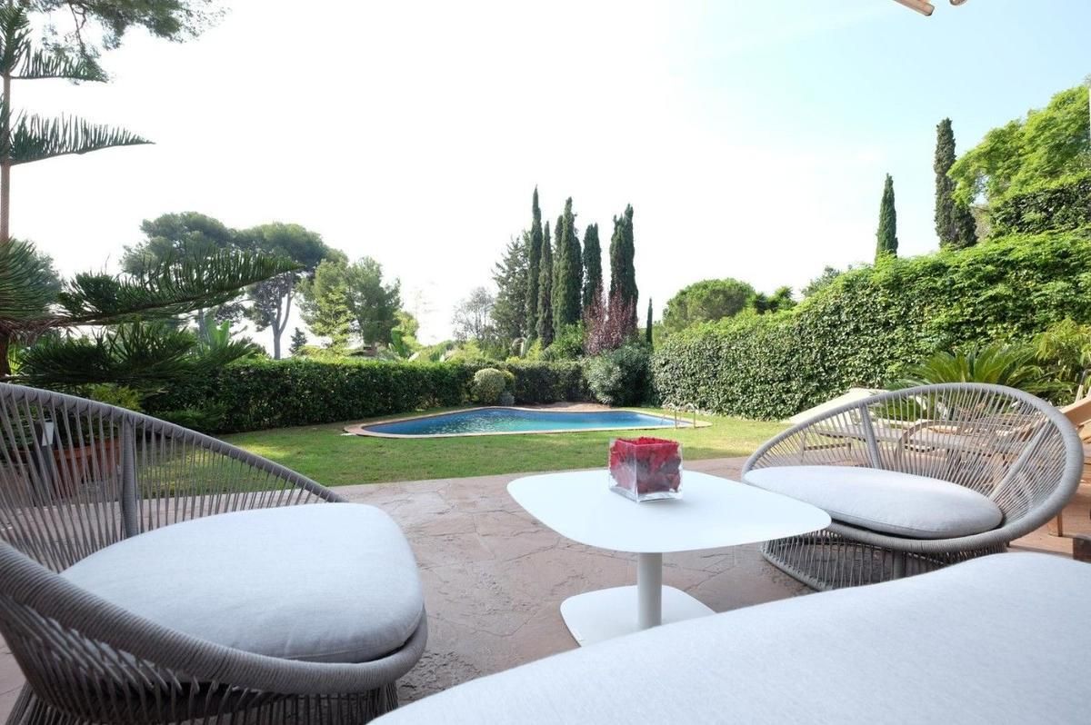 Дом в Барселоне, Испания, 520 м² - фото 17