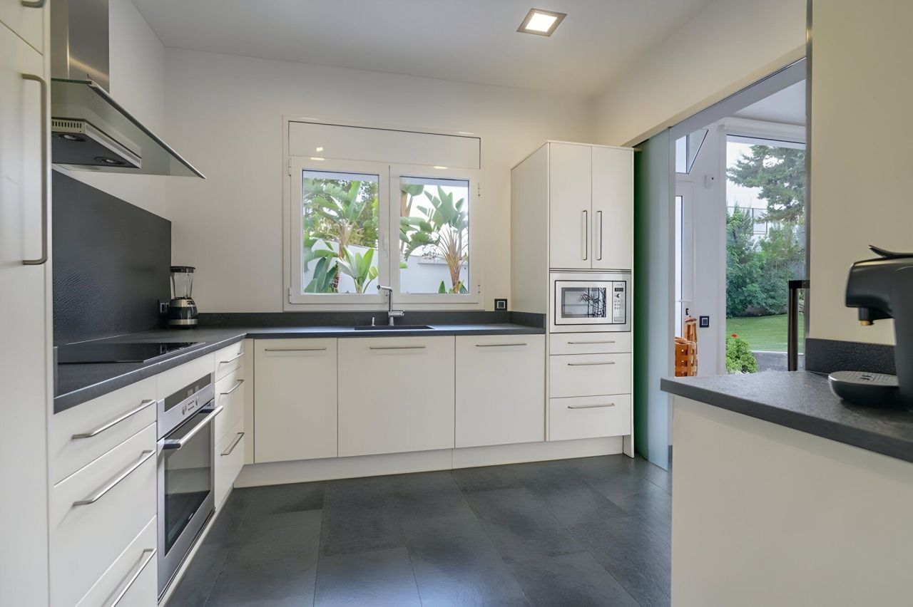 Дом на Коста-дель-Гарраф, Испания, 232 м² - фото 17