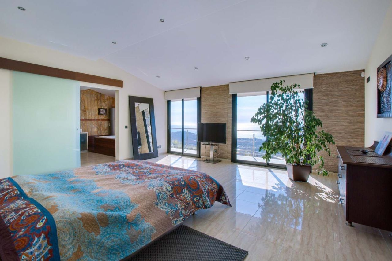 Дом на Коста-Брава, Испания, 800 м² - фото 17