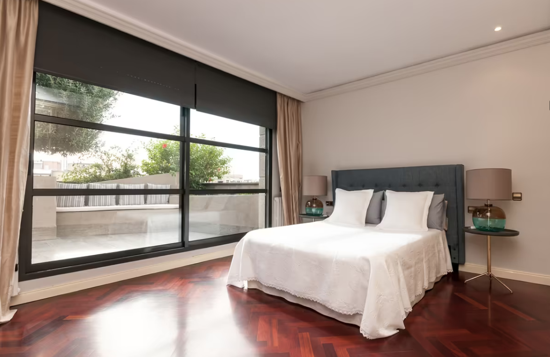 Квартира в Барселоне, Испания, 275 м² - фото 17