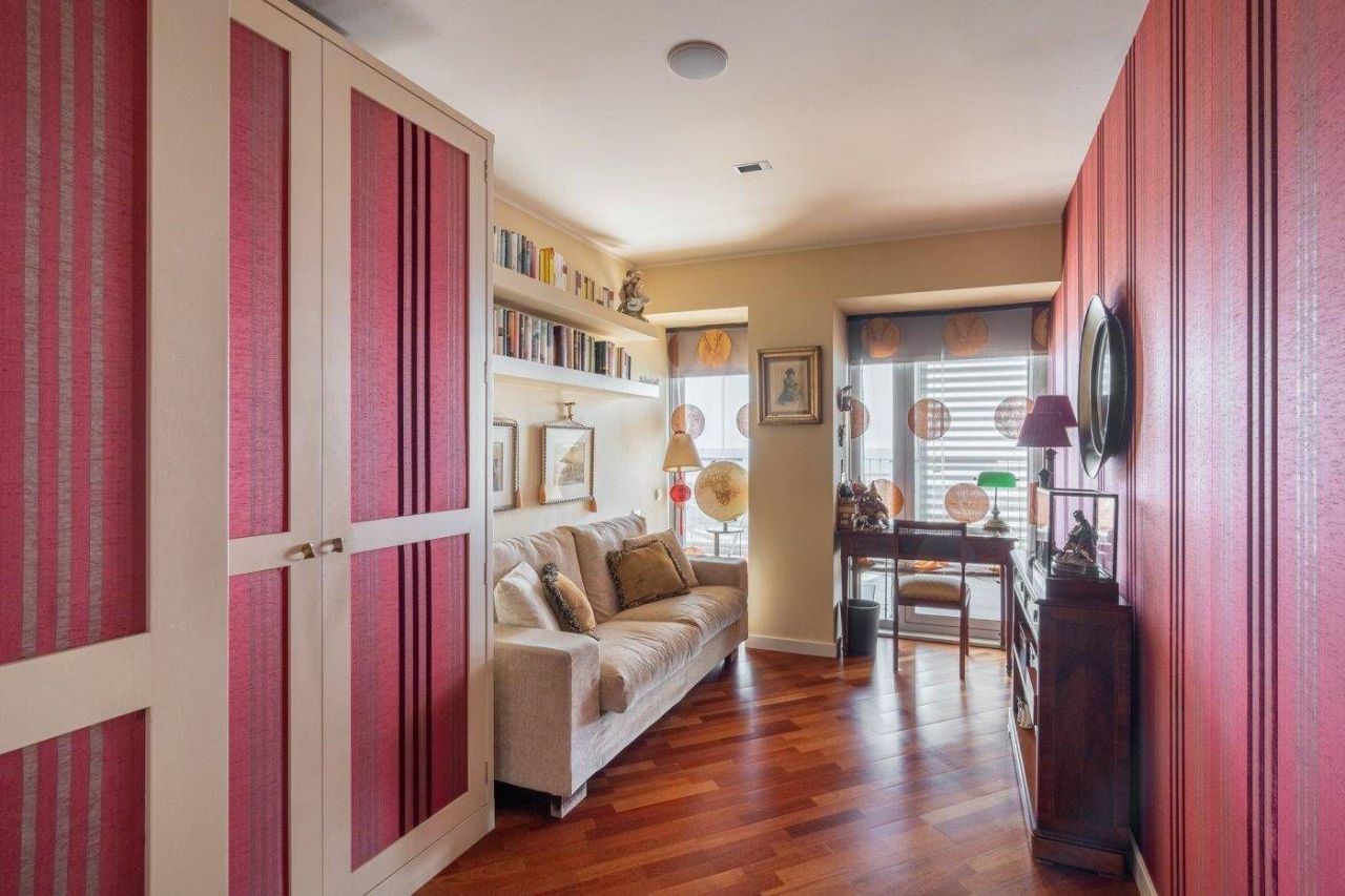 Квартира в Барселоне, Испания, 201 м² - фото 17