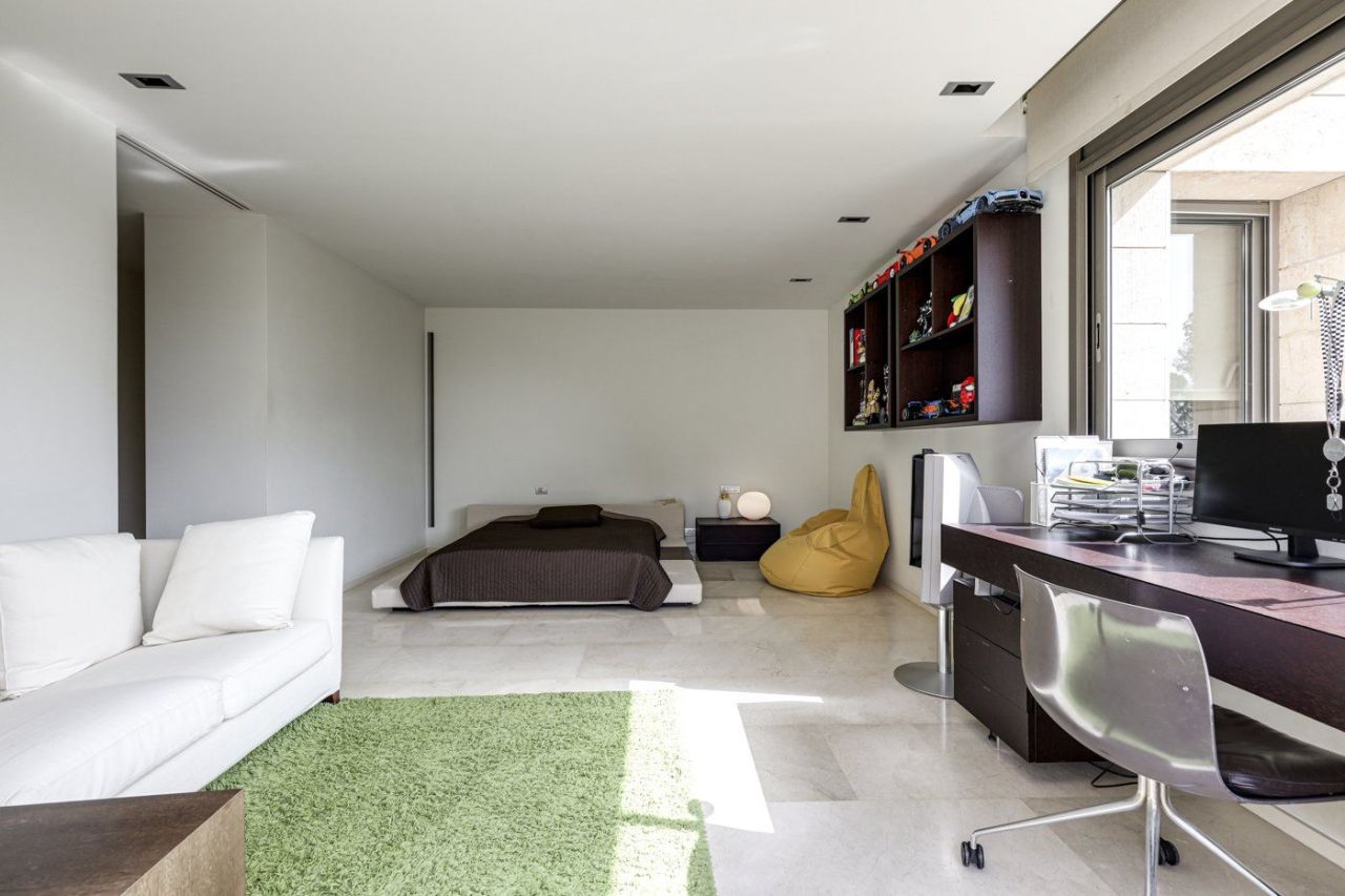 Дом в Барселоне, Испания, 900 м² - фото 18