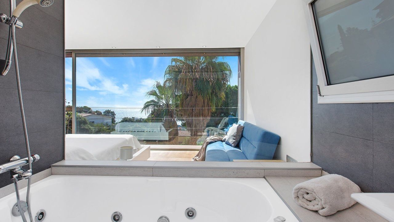 Дом на Коста-Брава, Испания, 385 м² - фото 19