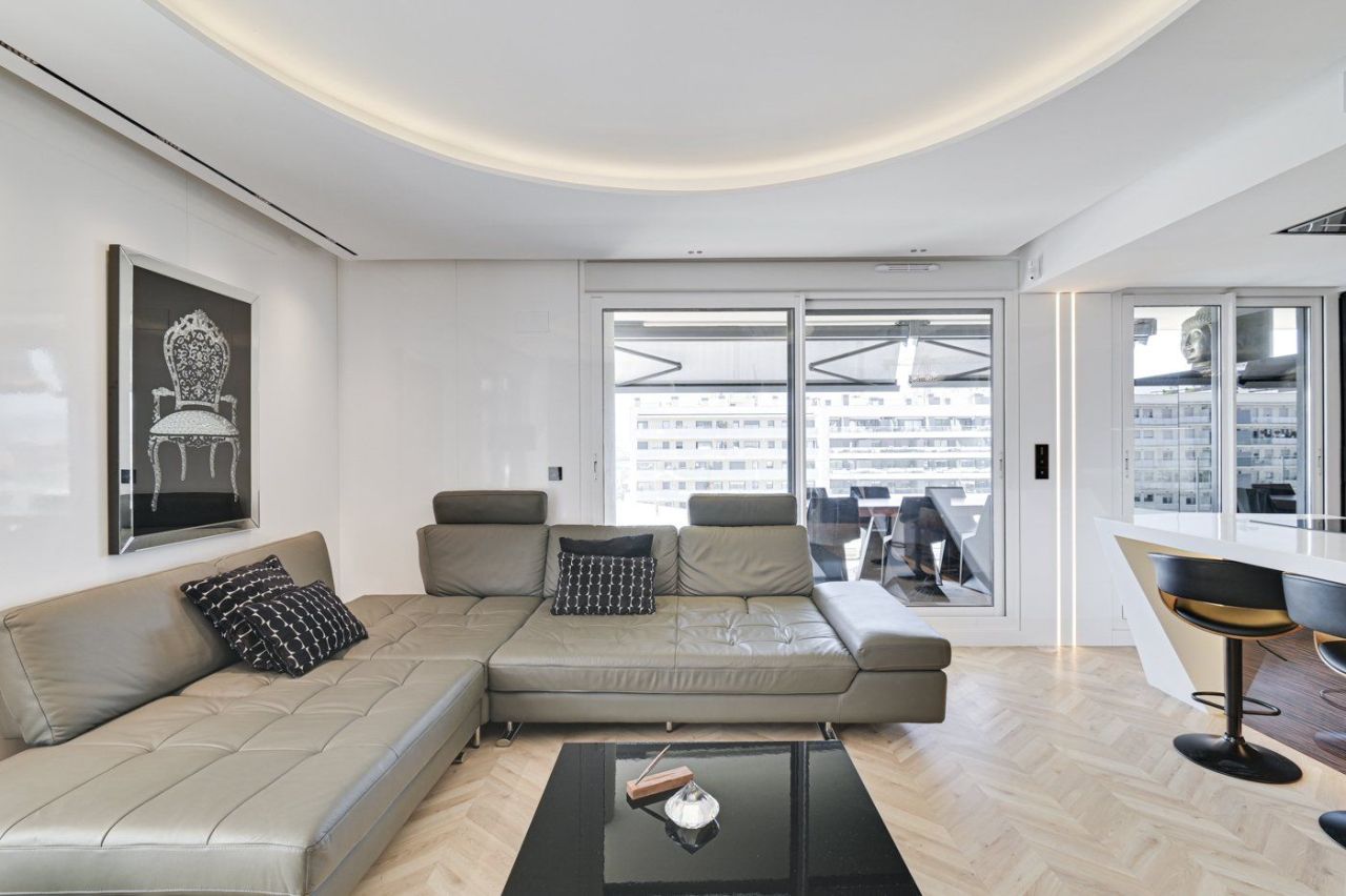 Квартира в Барселоне, Испания, 222 м² - фото 19