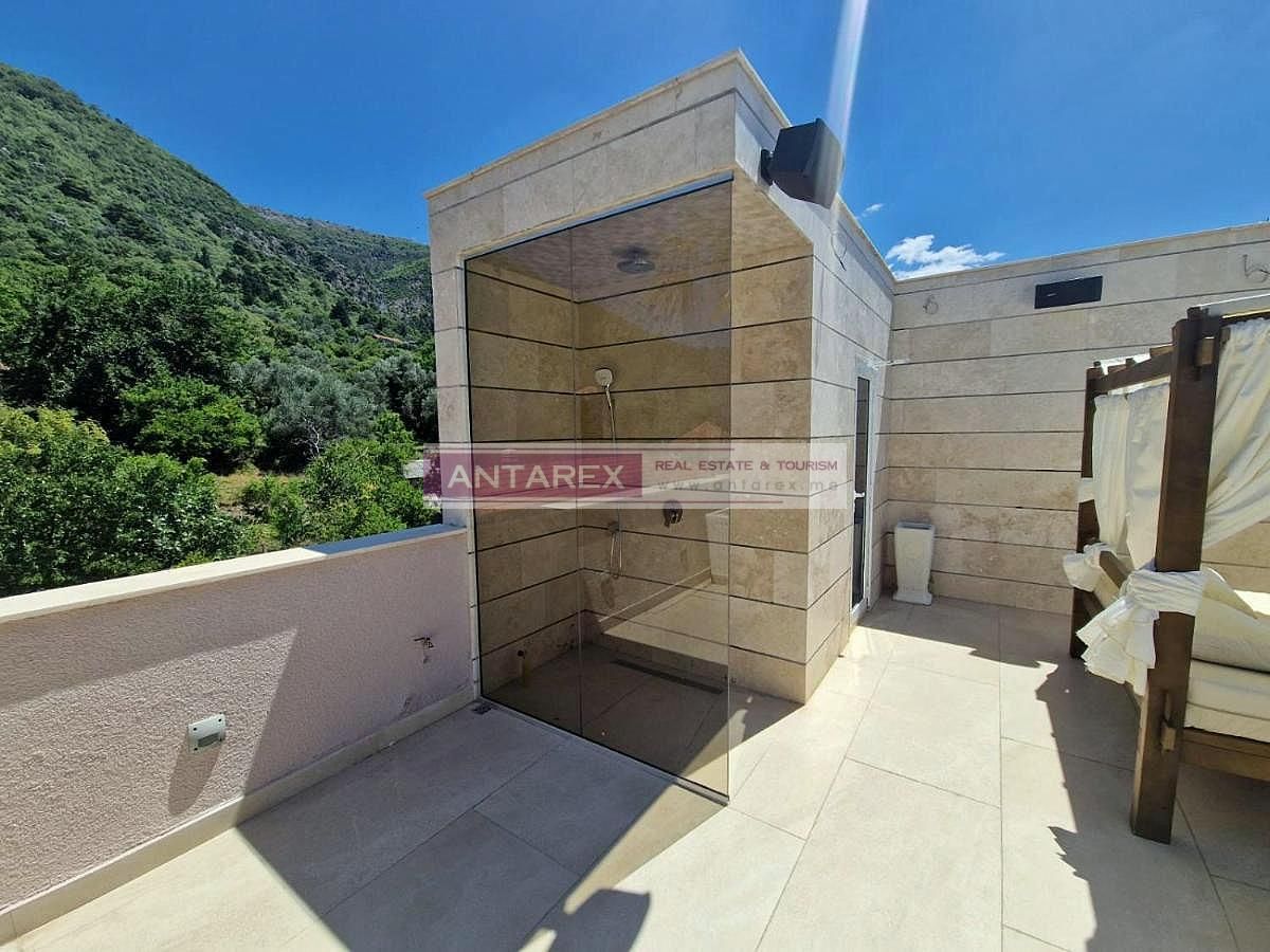 Апартаменты в Тивате, Черногория, 55 м² - фото 10