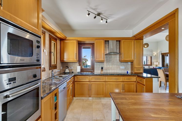 Вилла в Пафосе, Кипр, 169 м² - фото 9