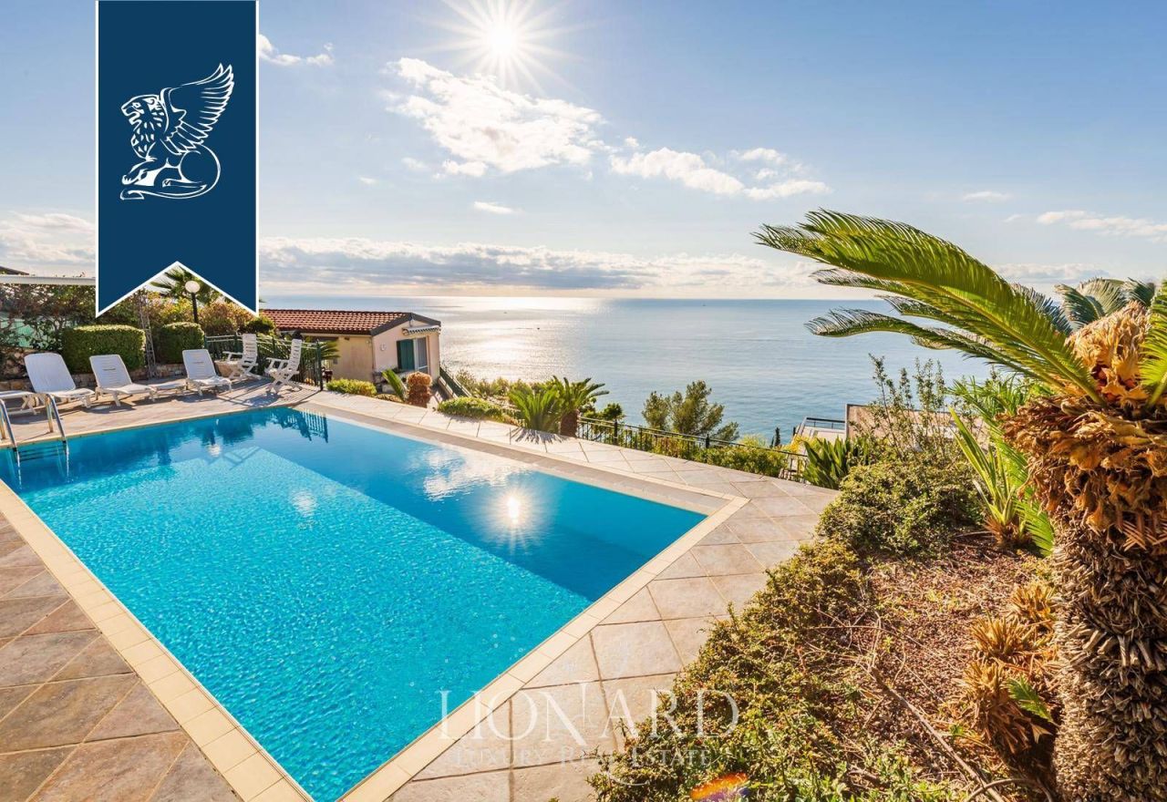 Вилла в Сан-Ремо, Италия, 180 м² - фото 4