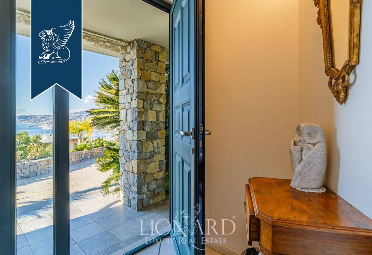 Вилла в Сан-Ремо, Италия, 180 м² - фото 16