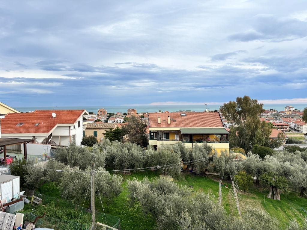 Квартира в Сильви, Италия, 177 м² - фото 15