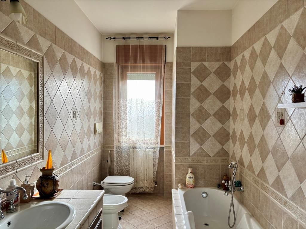 Квартира в Сильви, Италия, 177 м² - фото 7