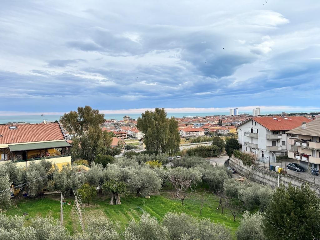 Квартира в Сильви, Италия, 177 м² - фото 18