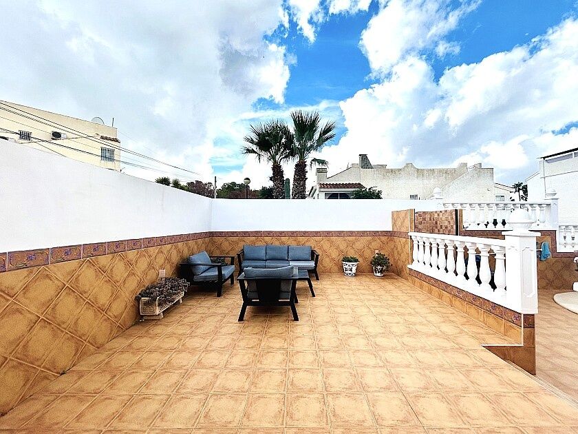 Вилла в Ориуэле, Испания, 108 м² - фото 7