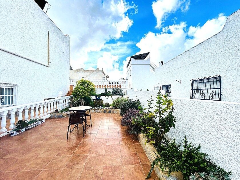 Вилла в Ориуэле, Испания, 108 м² - фото 12