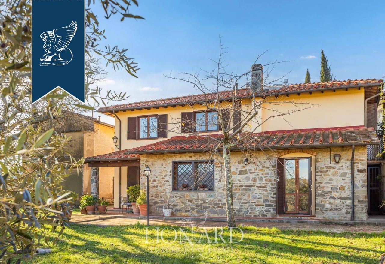 Ферма во Флоренции, Италия, 1 600 м² - фото 6