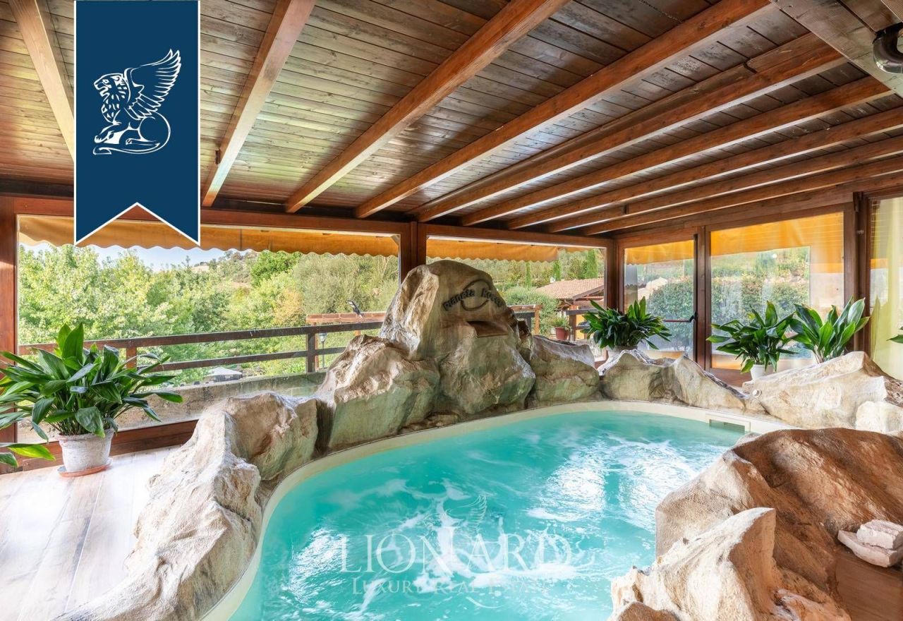 Отель, гостиница в Фабро, Италия, 1 500 м² - фото 11