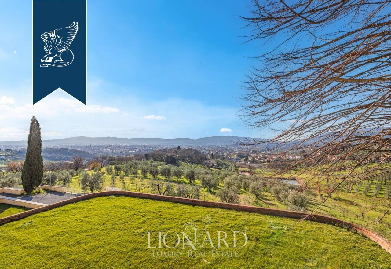 Вилла в Пистое, Италия, 1 800 м² - фото 18