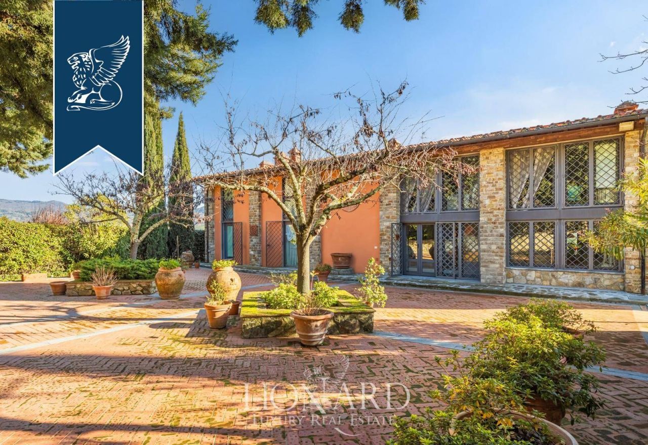 Ферма во Флоренции, Италия, 1 600 м² - фото 19