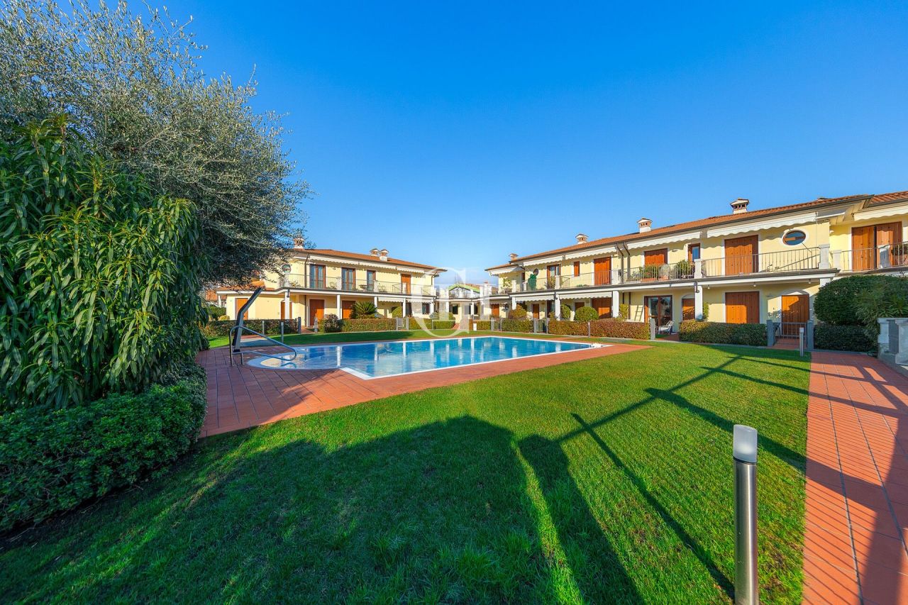 Апартаменты у озера Гарда, Италия, 140 м² - фото 7