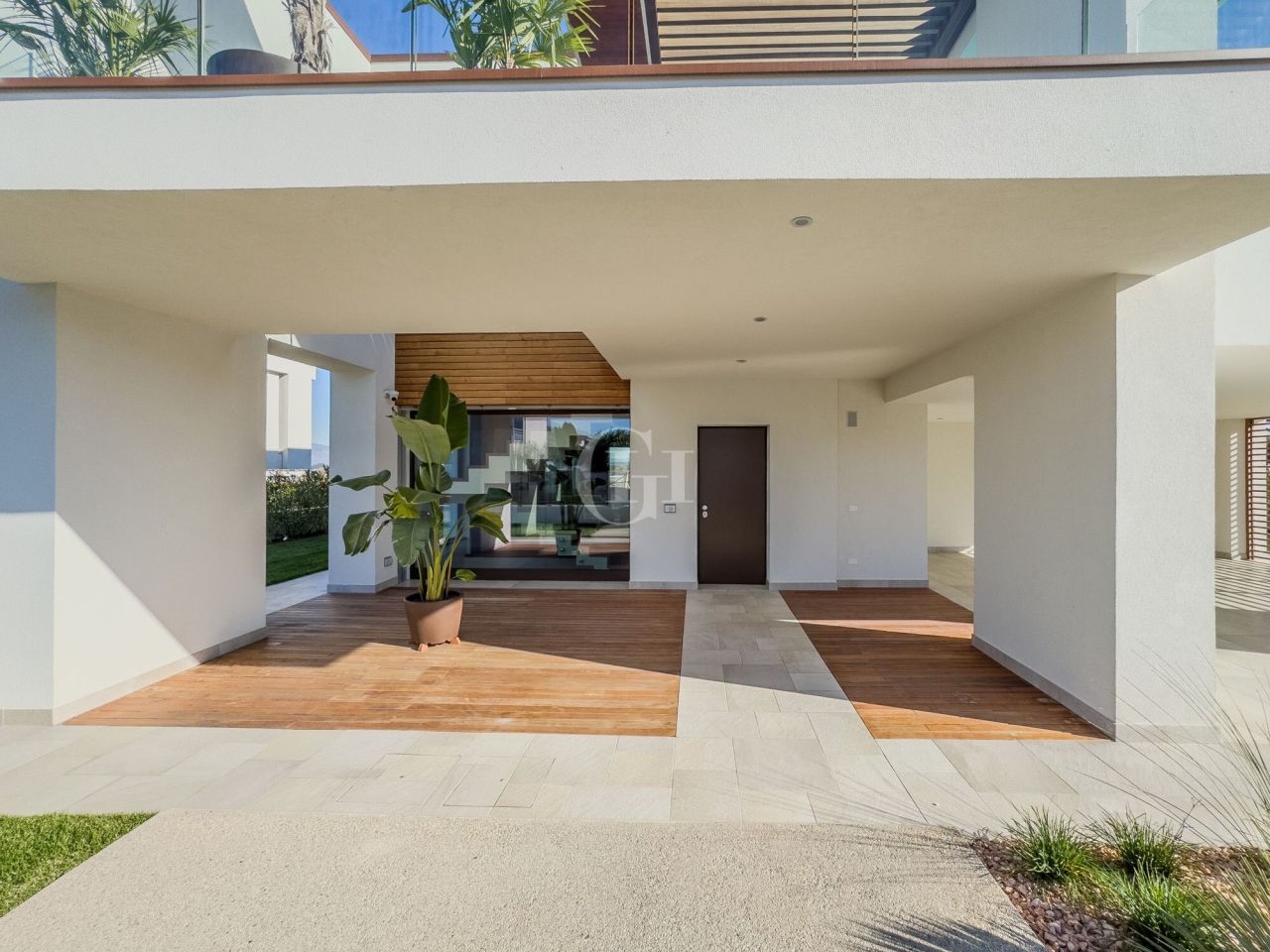 Вилла у озера Гарда, Италия, 344 м² - фото 5