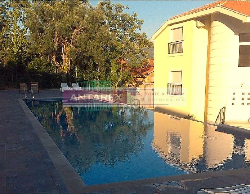 Апартаменты в Биеле, Черногория, 89 м² - фото 12