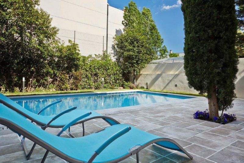 Шале в Барселоне, Испания, 300 м² - фото 2