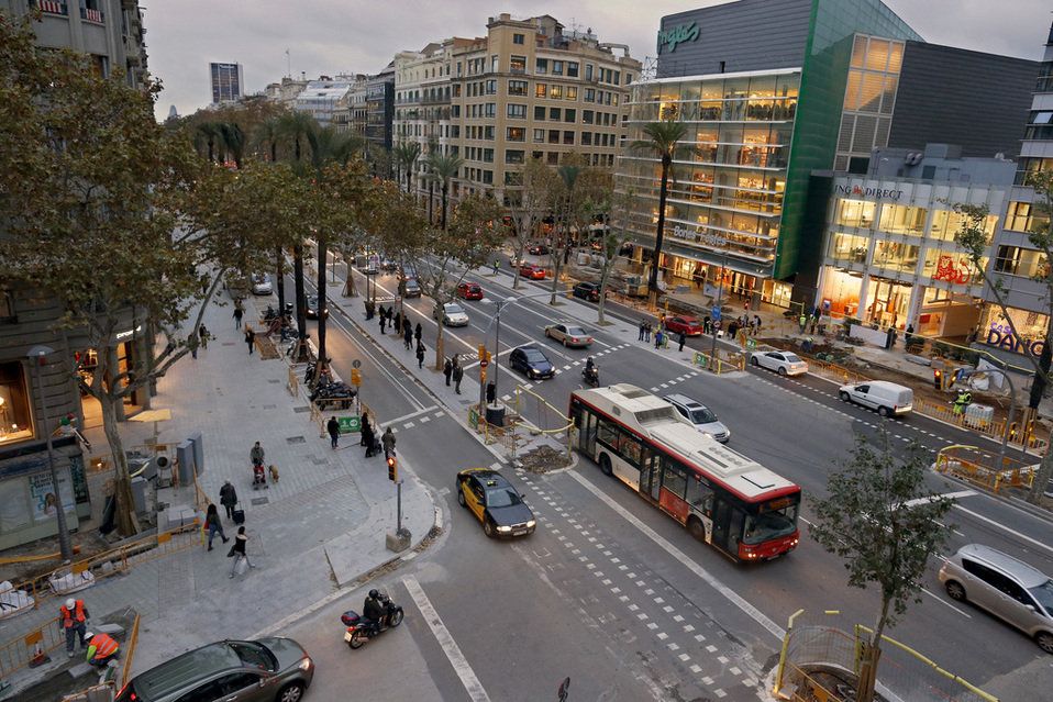 Кафе, ресторан в Барселоне, Испания - фото 2