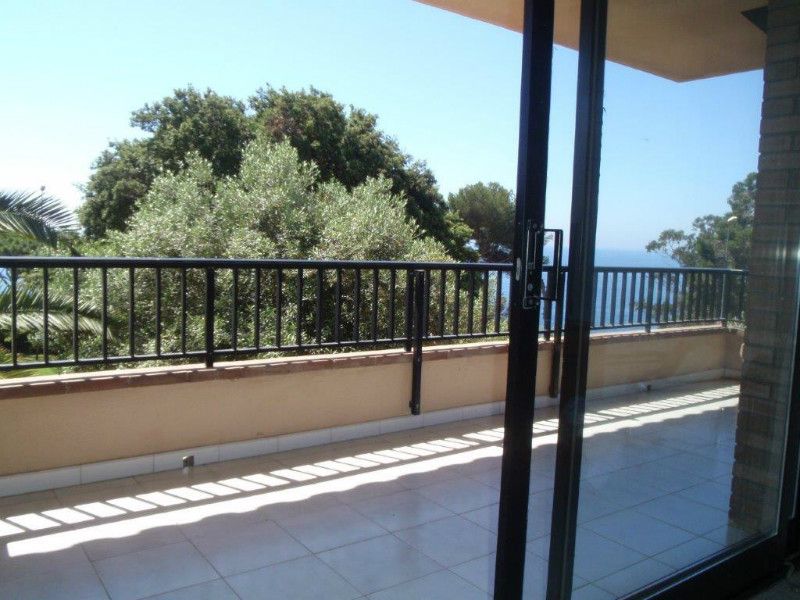 Шале на Льорет-де-Мар, Испания, 500 м² - фото 4