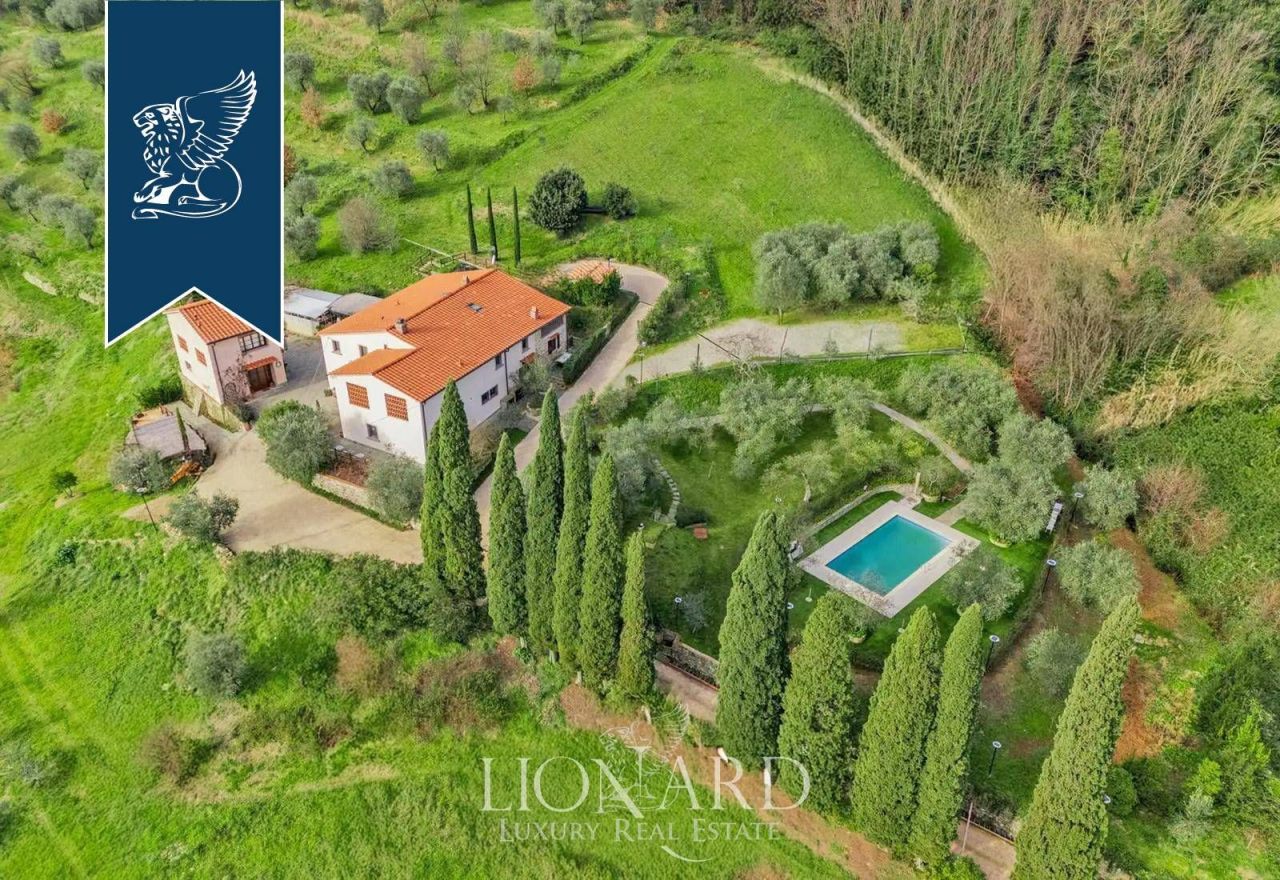 Ферма в Пистое, Италия, 700 м² - фото 2