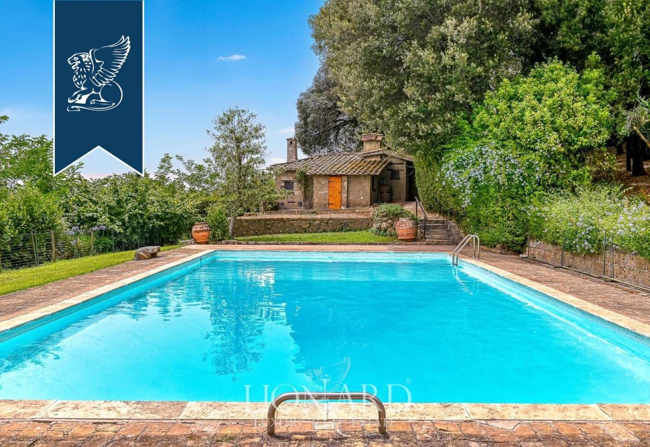 Вилла в Риме, Италия, 2 500 м² - фото 6