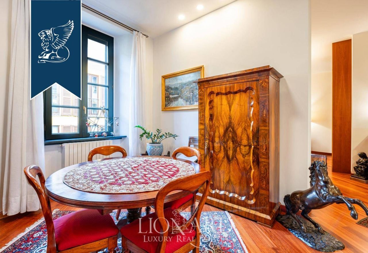 Апартаменты в Милане, Италия, 195 м² - фото 7