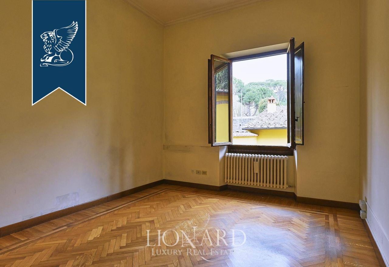 Дом во Флоренции, Италия, 1 300 м² - фото 12